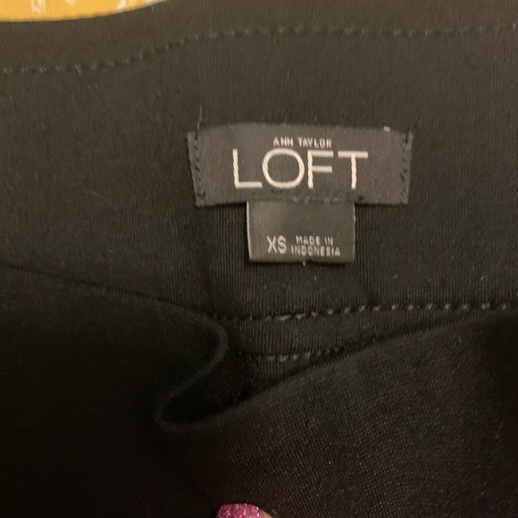 Ann Taylor Loft - leather panel leggings - Picture 4 of 5